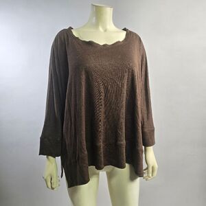 Brown Women's Lightweight Scoop Neck Top
